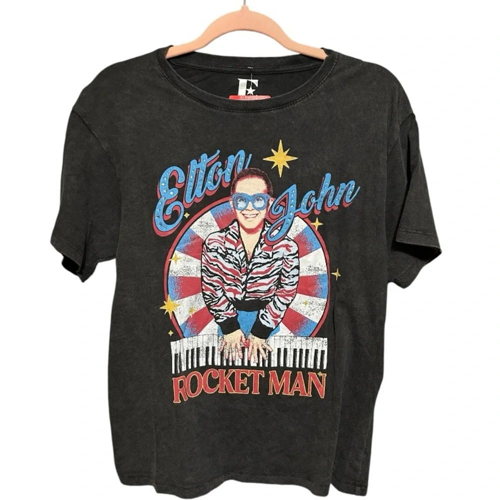 Elton John Rocket Man Graphic Tee Size XS - Picture 6 of 6